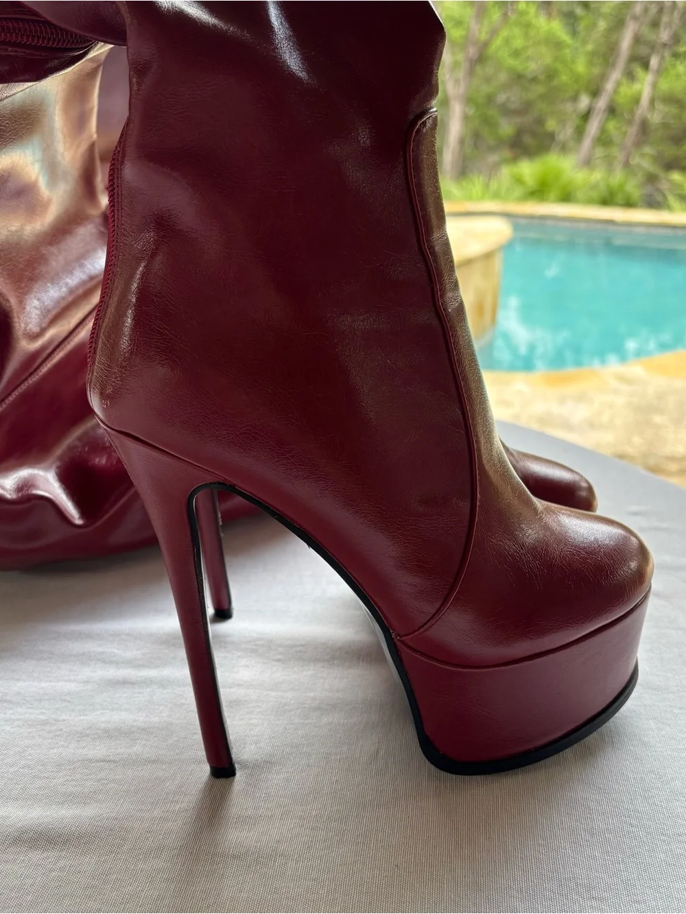 Women's Over-the-Knee Platform Stiletto Boots - Red